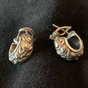 John Hardy clip/post earring, sterling and gold